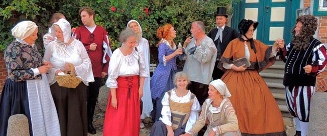 Lauenburg, Theatralische Stadtführung in Kostümen Lauenburg, Theatralische Stadtführung in Kostümen